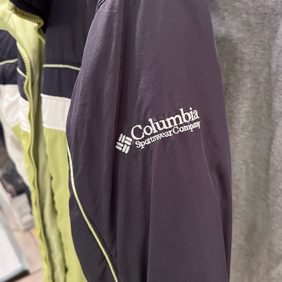 Columbia women’s reversible jacket size lg - Picture 2 of 4